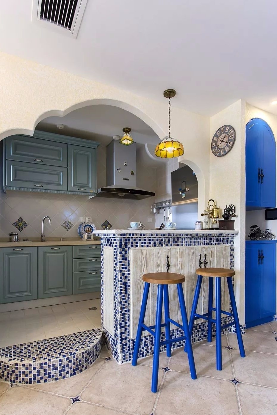 地中海风4居室蓝天白云碧海银沙地中海厨房设计图片赏析