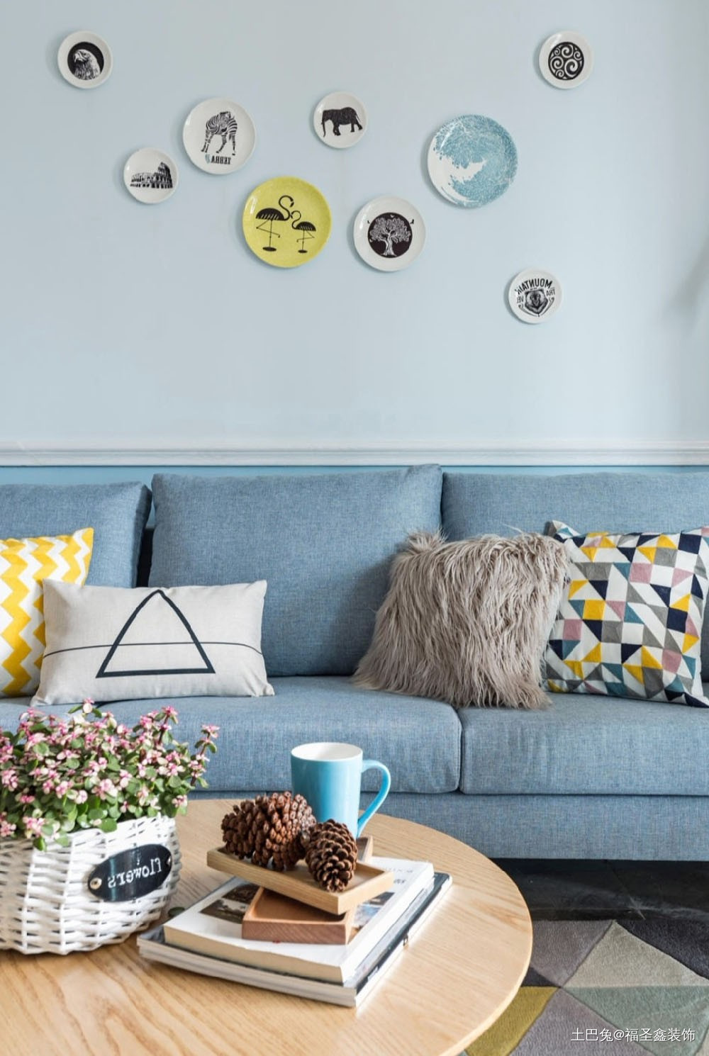 108㎡现代风格三居室温柔的家现代简约客厅设计图片赏析