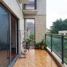 阳台装修效果图138㎡设计师的家，纯粹的欧式
