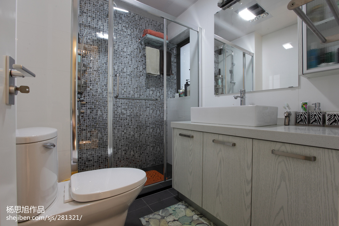 卫生间马桶装修效果图现代风格卫生间隔断装修图赏析现代简约卫生间设计图片赏析