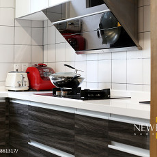 现代简约130㎡二居厨房装饰设计图