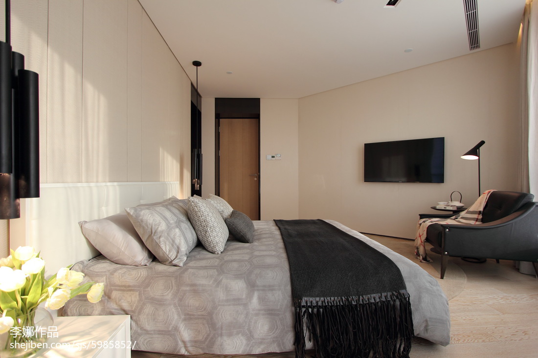 卧室床装修效果图精美100平米三居卧室现代装修现代简约卧室设计图片赏析