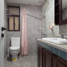 美式经典120㎡三居卫生间装修图片