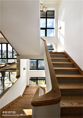 日式别墅楼梯设计图片装修图大全