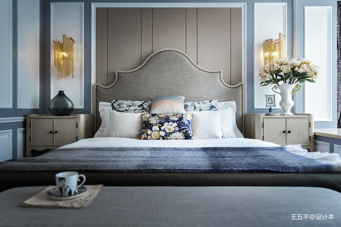 卧室床4装修效果图华丽300平新古典样板间卧室设美式经典卧室设计图片赏析