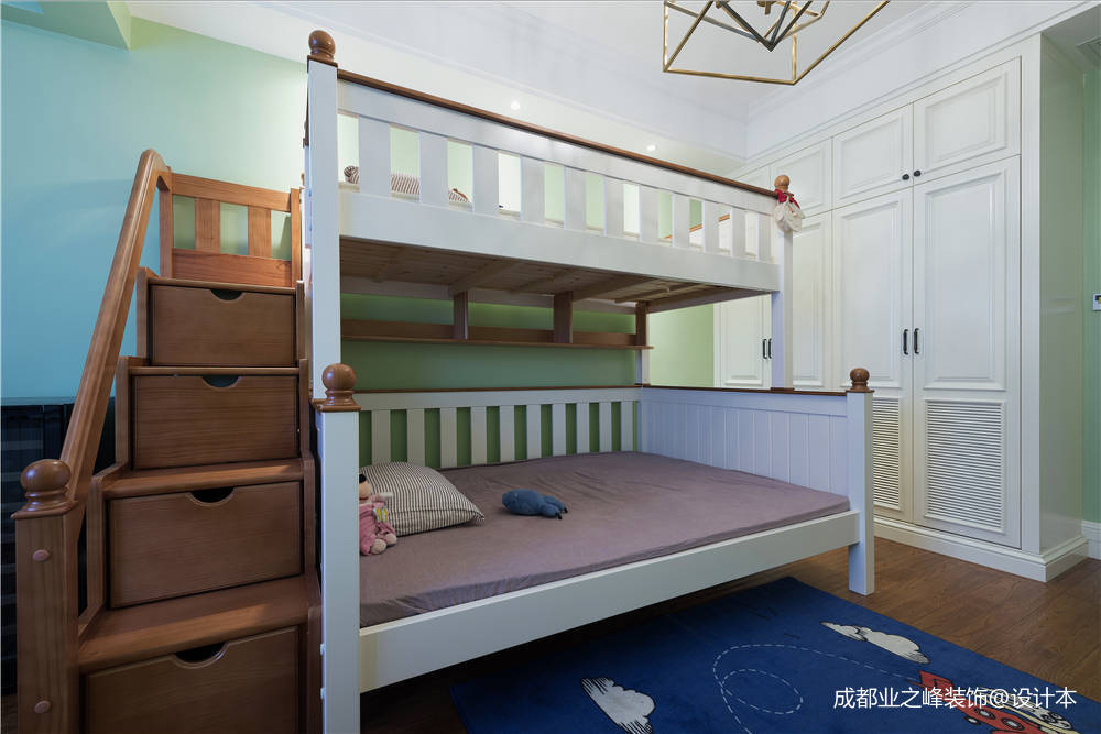 卧室木地板1装修效果图优雅127平美式三居儿童房装饰美式经典卧室设计图片赏析