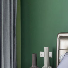 卧室窗帘装修效果图质朴110平欧式三居卧室装饰图