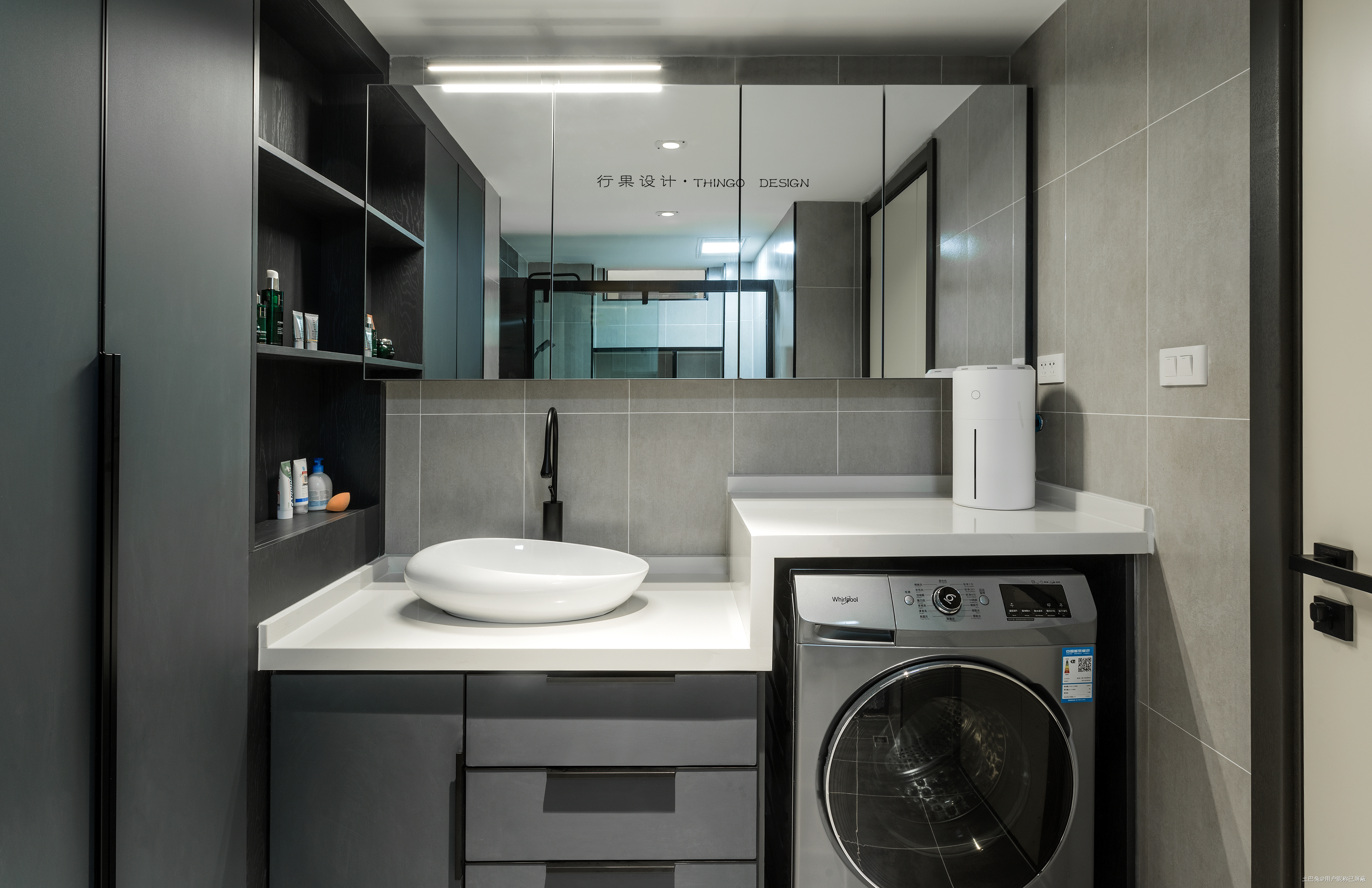 观水国际公寓55平米小户型的空间利用术15740现代简约卫生间设计图片赏析