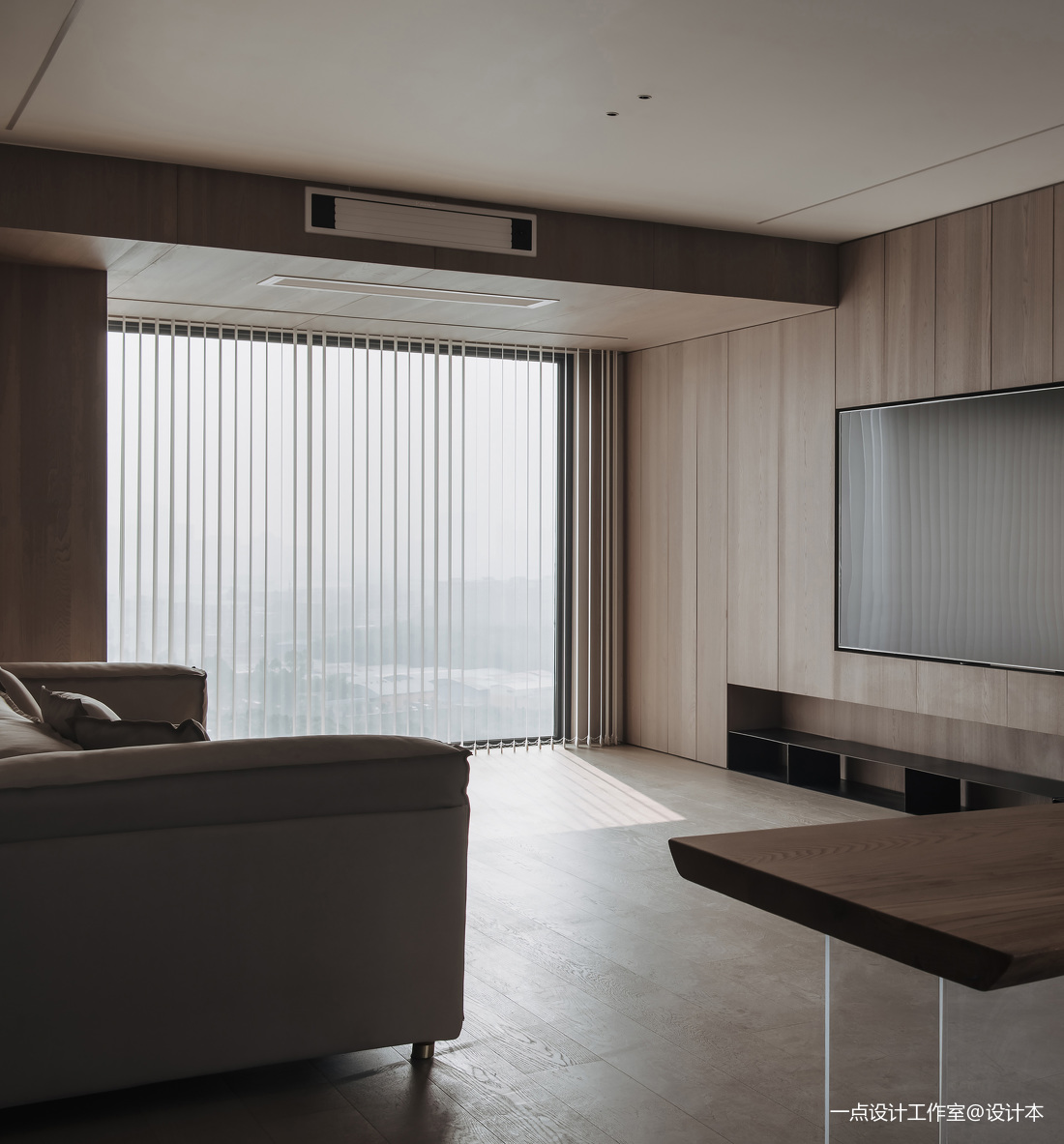 大视野全景落地窗打造高级的家现代简约客厅设计图片赏析