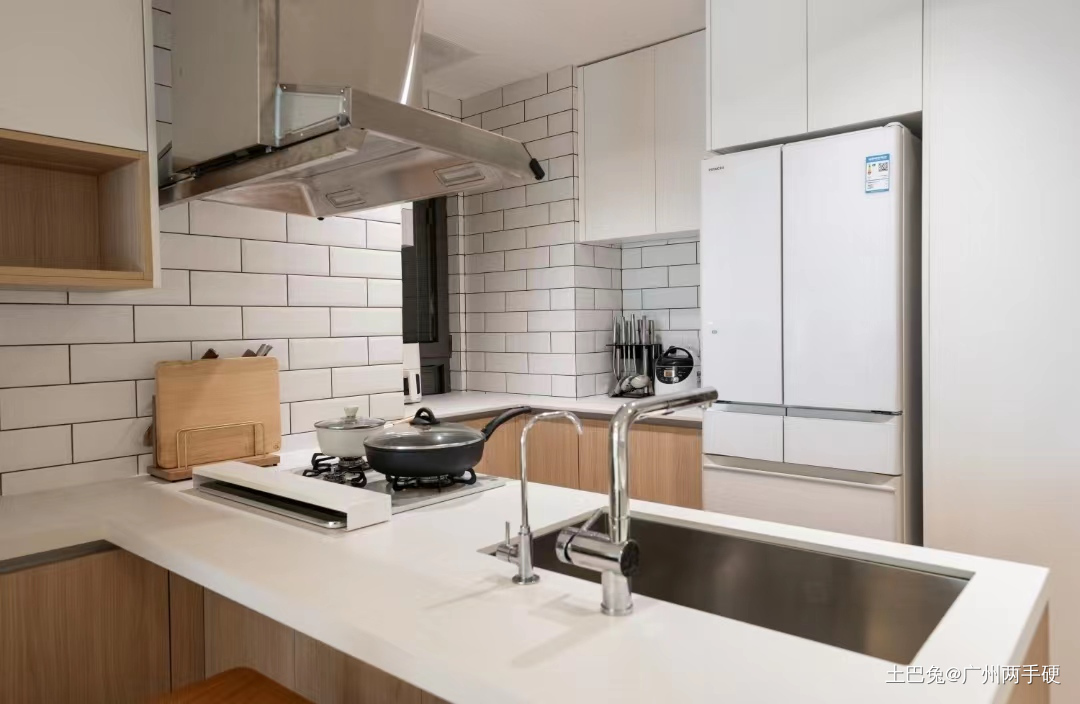 105m²日式原木风之家现代简约厨房设计图片赏析