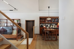 日式136㎡复式玄关装潢设计效果图