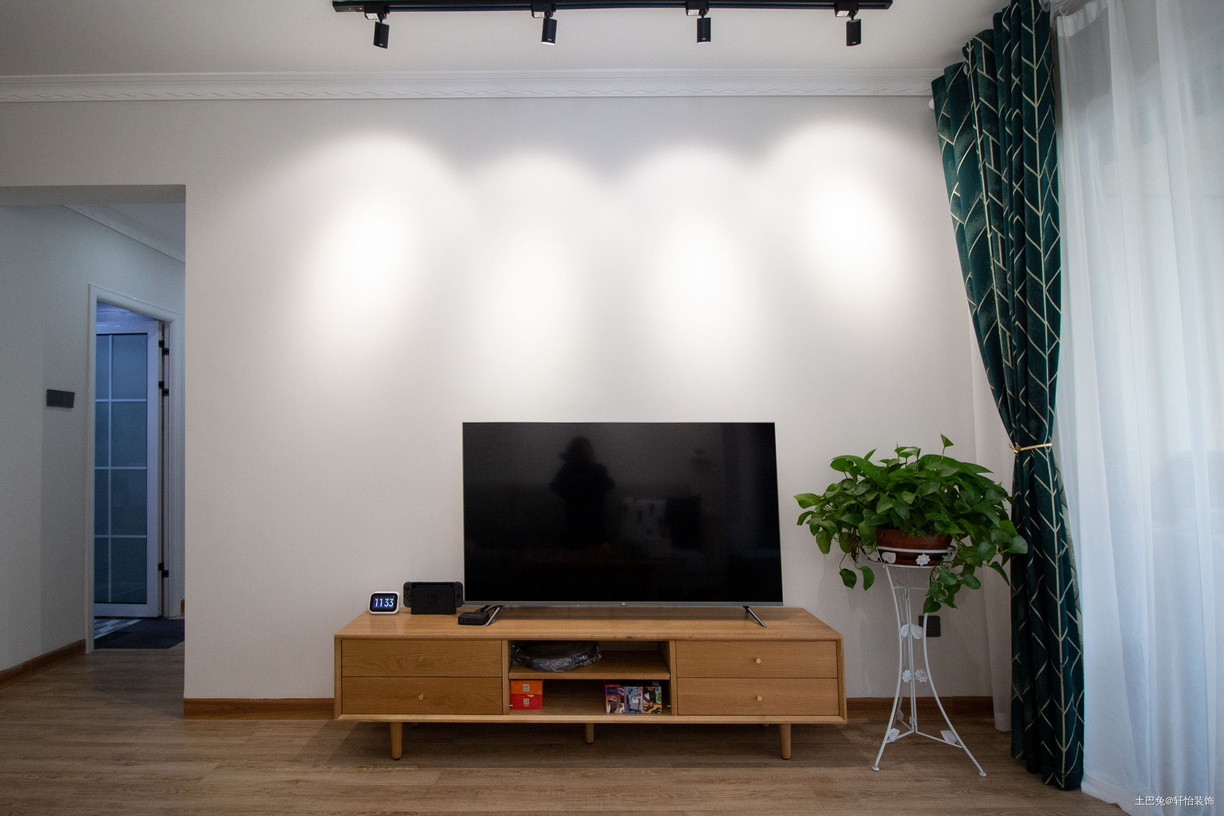 98㎡简约风格3居室平凡生活的最美姿态现代简约客厅设计图片赏析