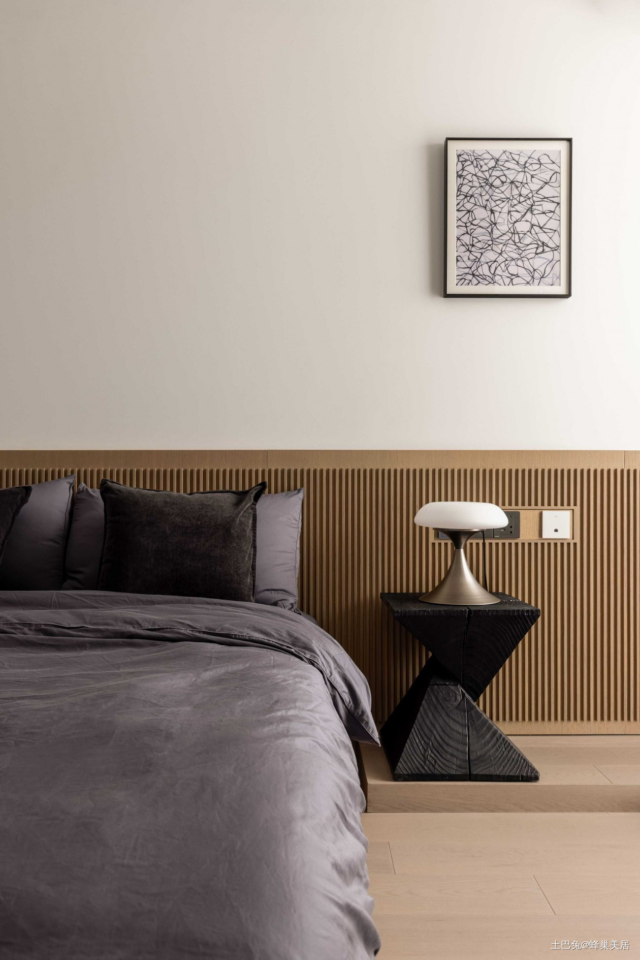 70平日式高级感单身公寓功能和颜值统一日式卧室设计图片赏析