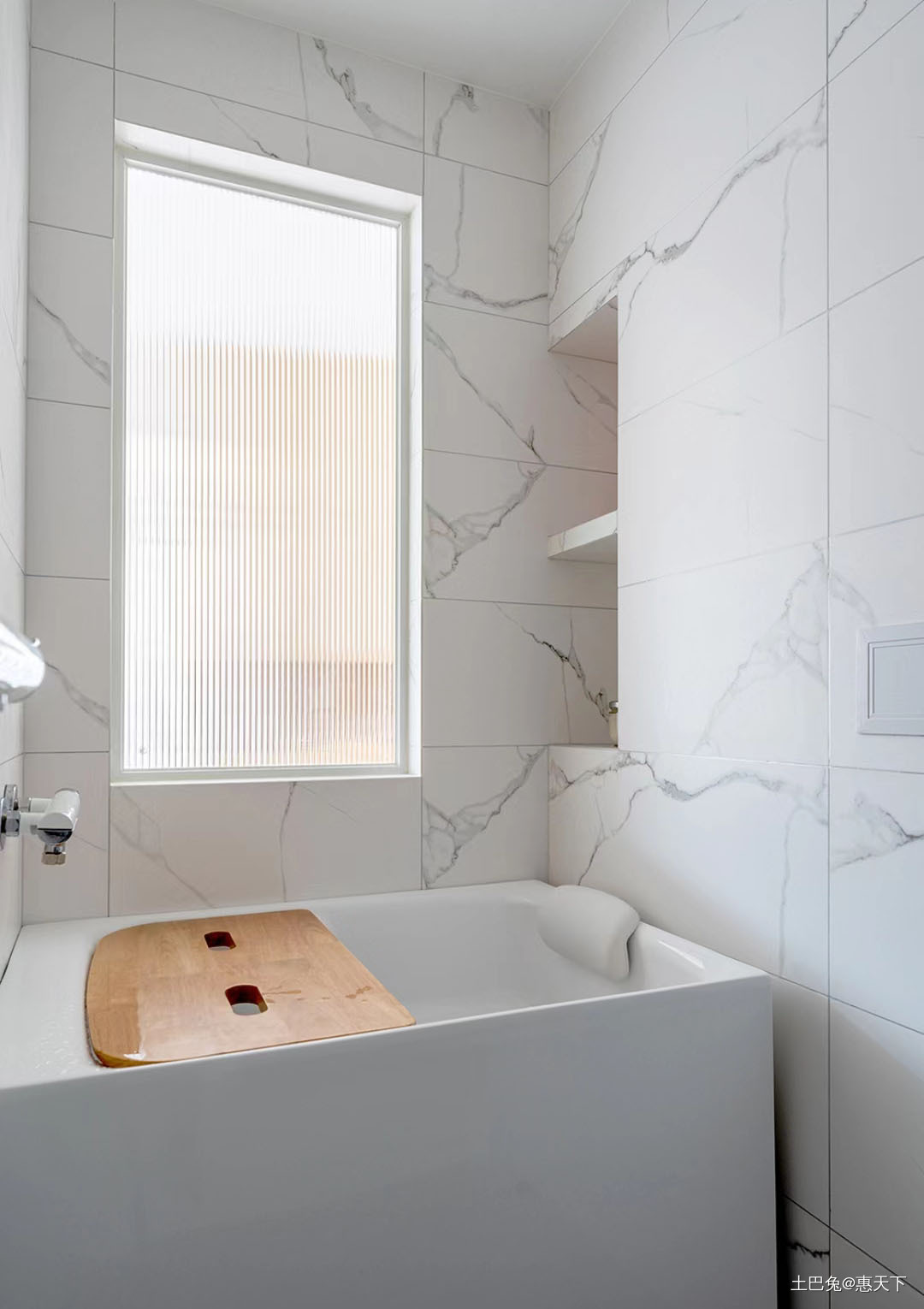 77㎡小家改造还能再多出一间隐藏卧室现代简约卫生间设计图片赏析